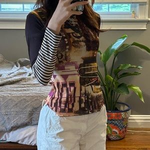 Cache- Cute mesh long sleeve with unique design